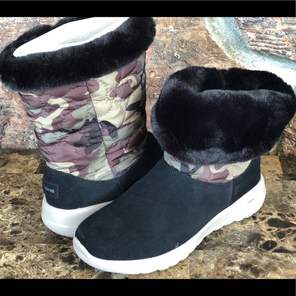 NEW Skechers On The Go Joy Incognito Winter Boots - Picture 14 of 14